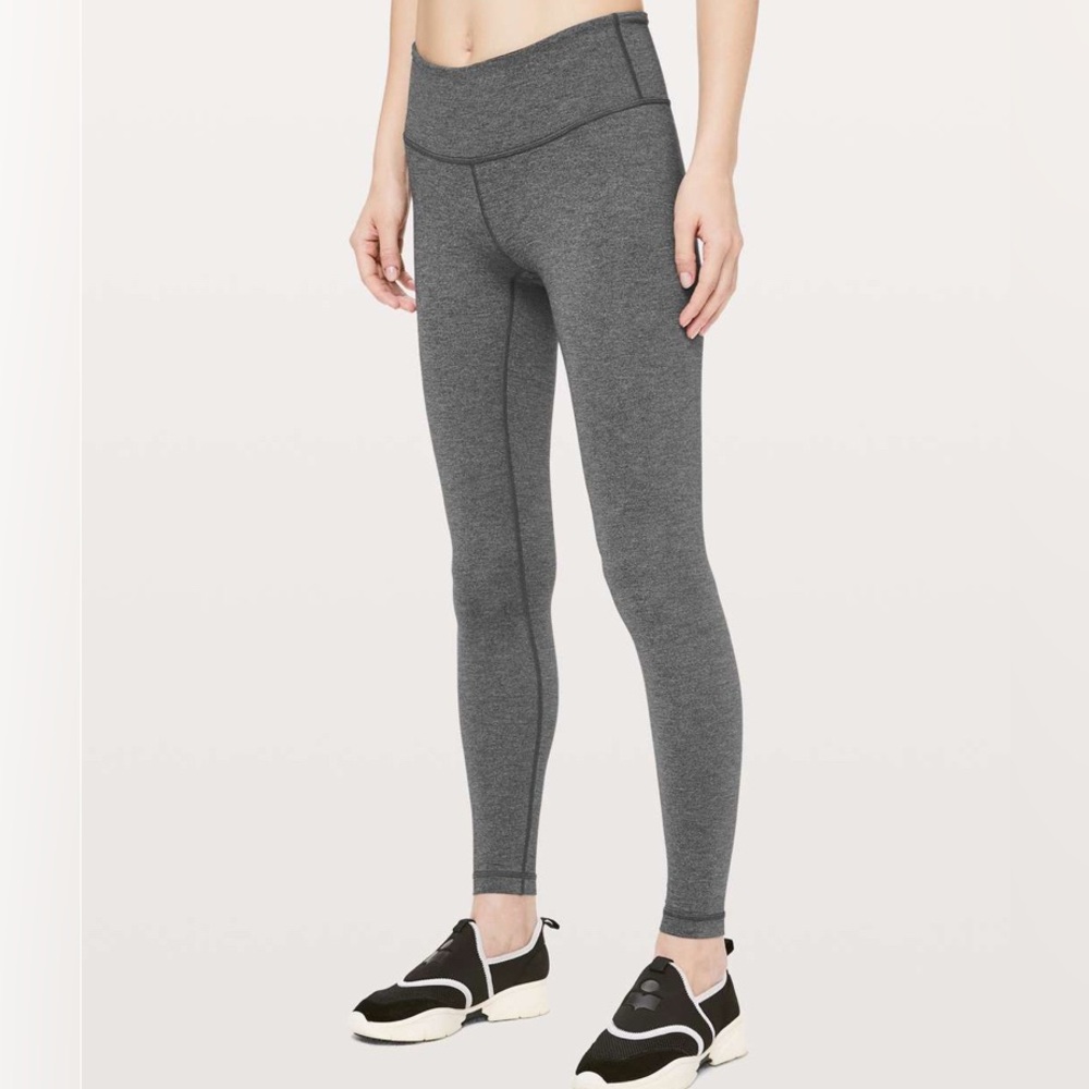 Lululemon Wunder Under Low-Rise Tight
*Luxtreme 28", Heathered Black, Size 6